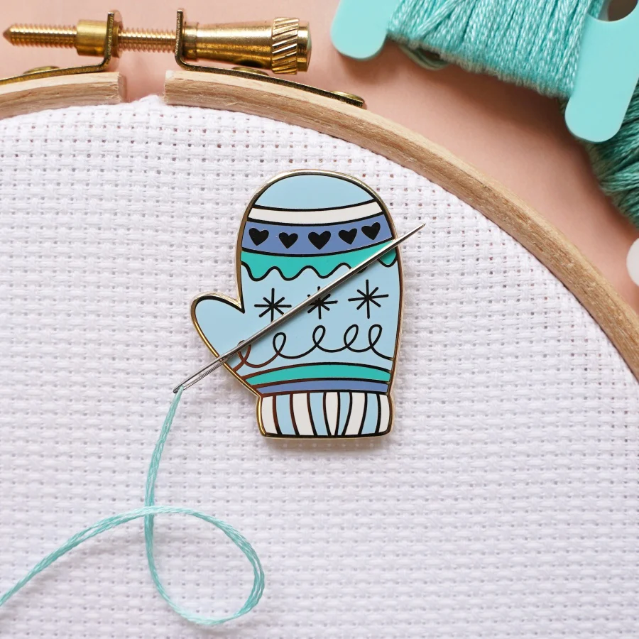 Needle Minder - Mitten